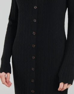 Betty London - PIKKI< Robes