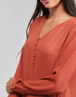 Betty London - PISSINE< Tops / Blouses
