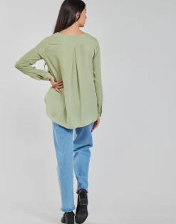 Betty London - PISSINE Olive Online
