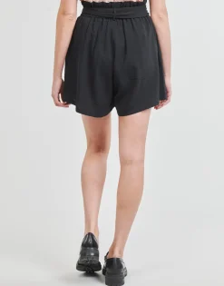 Betty London Shorts & Bermudas^- PRUNY