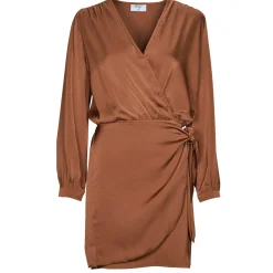 Betty London Robes^- SAVYNA