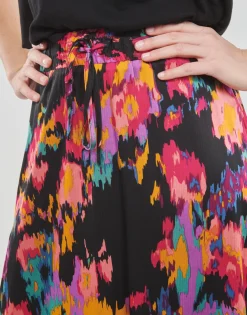 Betty London Jupes^- SERAPHY