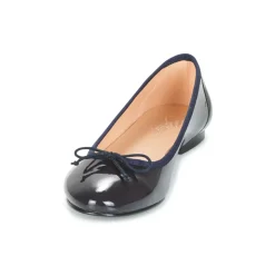 Betty London - VROLA Marine New