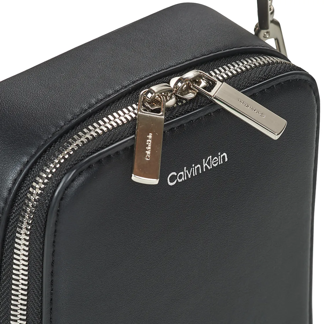 Calvin Klein Jeans Pochettes / Sacoches^- CK SLEEK REPORTER XS