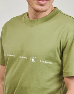 Calvin Klein Jeans - LOGO REPEAT TEE< T-shirts & Polos