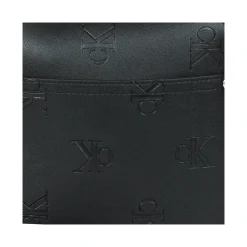 Calvin Klein Jeans - MONOGRAM SOFT REPORTER 18 AOP Noir Online
