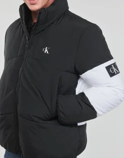 Calvin Klein Jeans Manteaux^- NON-DOWN COLORBLOCK PUFFER