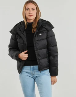 Calvin Klein Jeans Manteaux^- SHINY MONOLOGO ND SHORT PUFFER