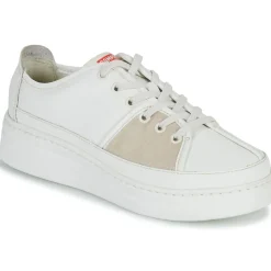 Camper - K201580-001< Baskets Mode