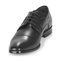 Carlington Derbies & Richelieu^- NOMINEM