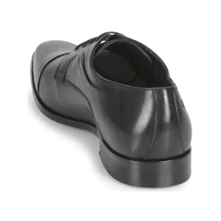 Carlington Derbies & Richelieu^- NOMINEM