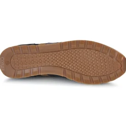 Casual Attitude - BILANI< Baskets Mode