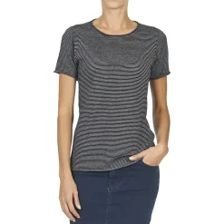 Casual Attitude - GENIUS Marine Outlet