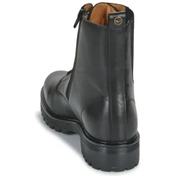 Casual Attitude - GUILA Noir Clearance