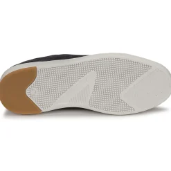 Casual Attitude - OZON< Baskets Mode