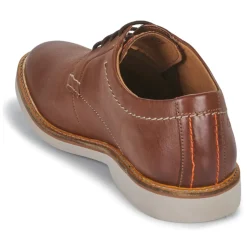 Clarks - ATTICUS LTLACE< Derbies & Richelieu