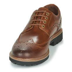 Clarks - BATCOMBE WING Camel New