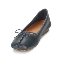 Clarks - FRECKLE ICE Marine
