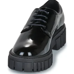 Clarks Derbies & Richelieu^- PAGE WALK