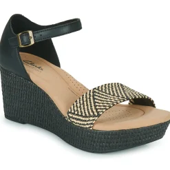 Clarks - ROSE EASE Online