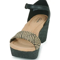 Clarks - ROSE EASE Online