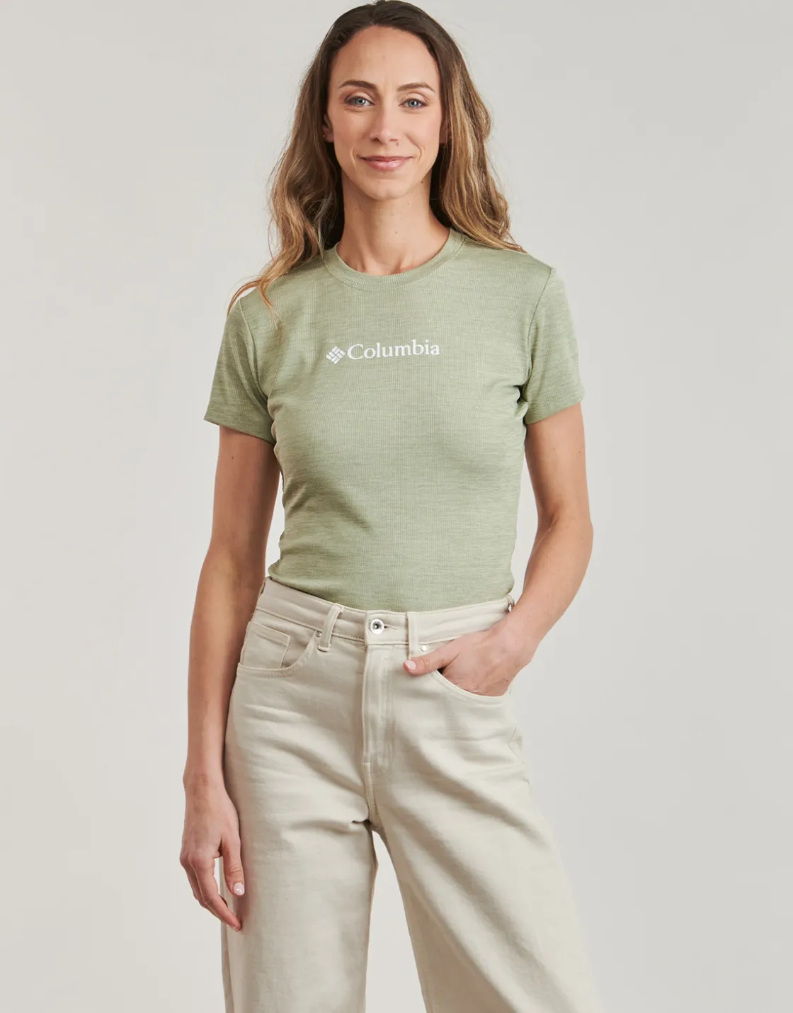 Columbia - MOVE SHORT SLEEVE TEE Vert Hot