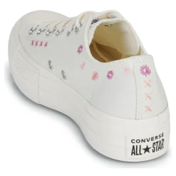Converse - CHUCK TAYLOR ALL STAR LIFT FLORAL EMBROIDERY LOW TOP< Baskets Mode