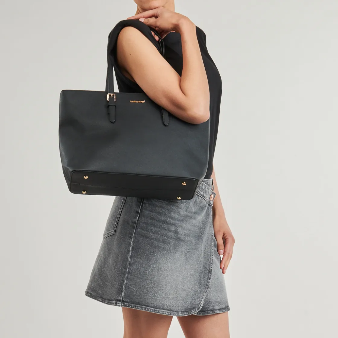 David Jones - CM6738A Noir Hot