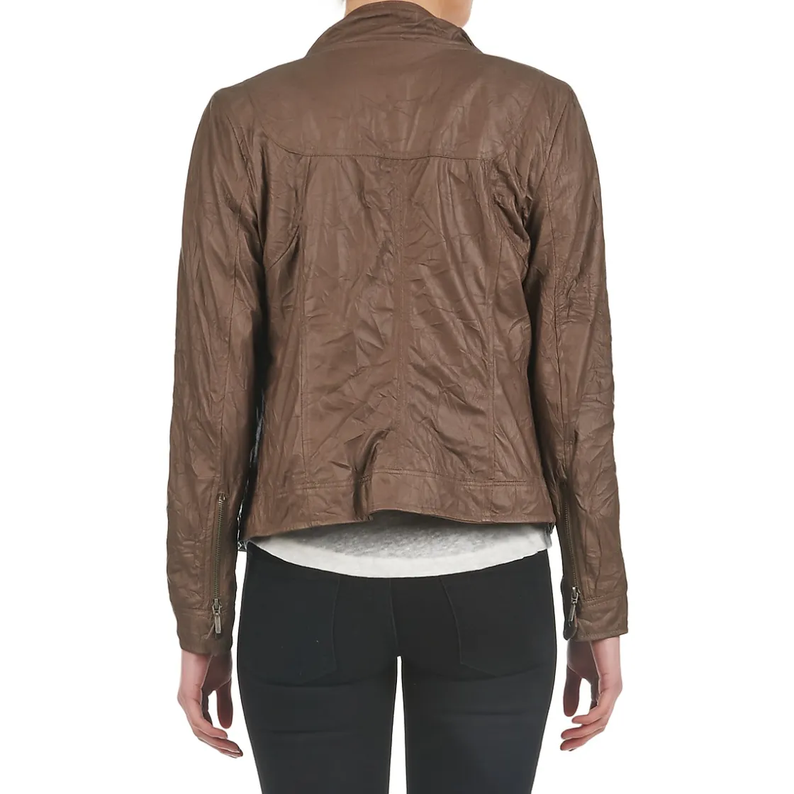 DDP Vestes^- GIRUP