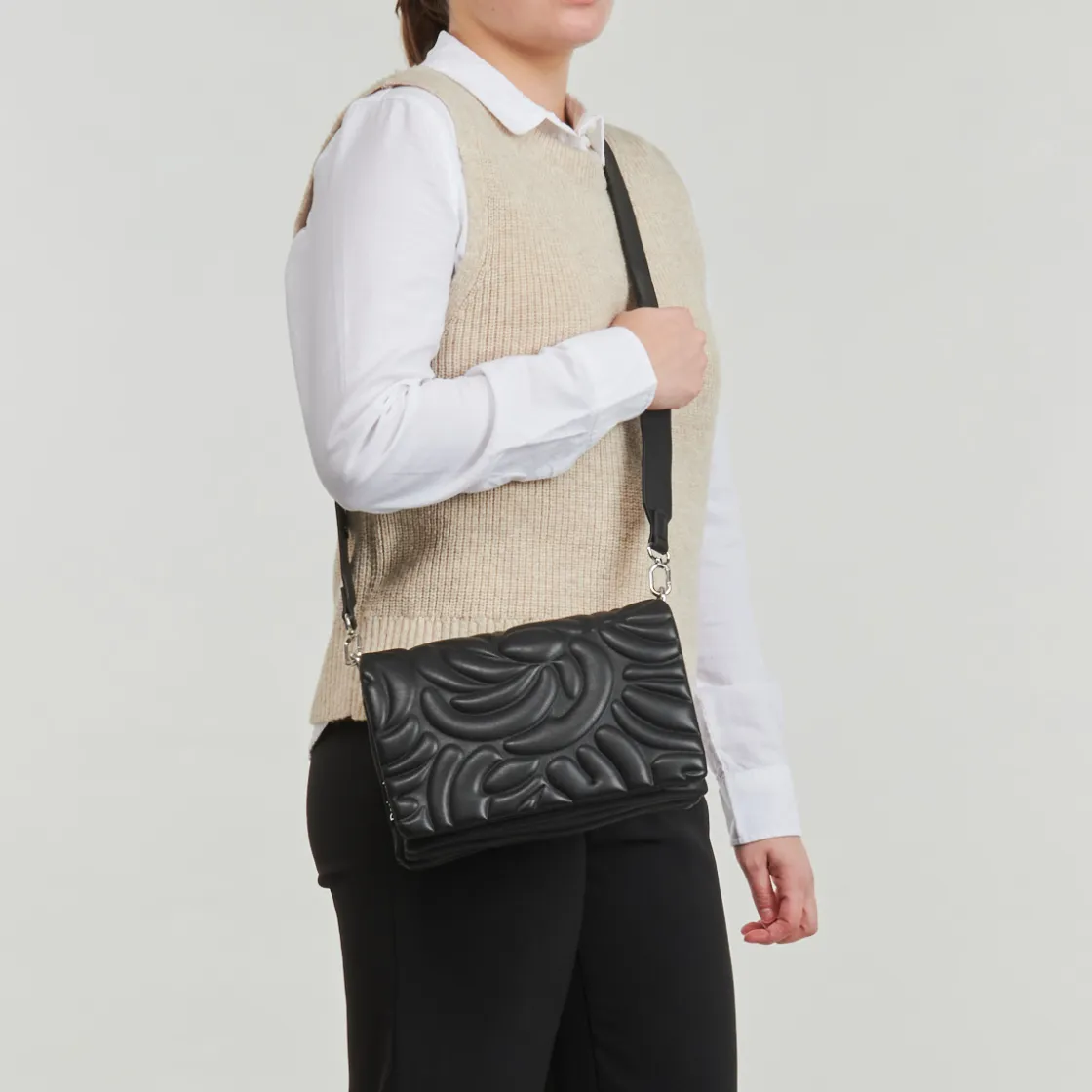 Desigual - BAG CURIE DORTMUND 2.0< Besaces / Sacs Bandoulière