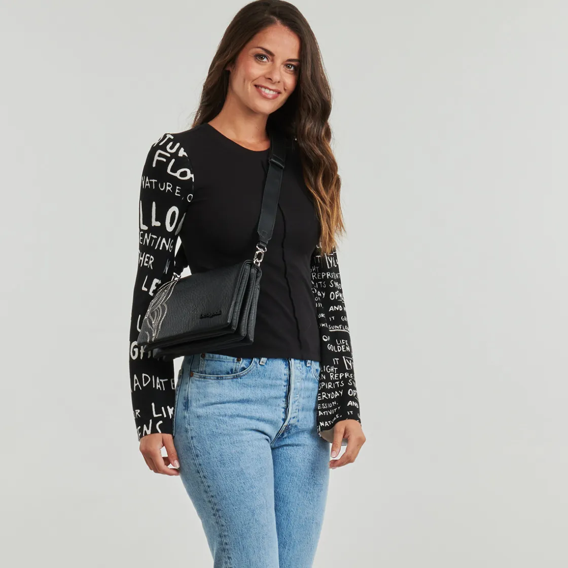 Desigual - BAG GOODALL DORTMUND FLAP 2.0< Besaces / Sacs Bandoulière