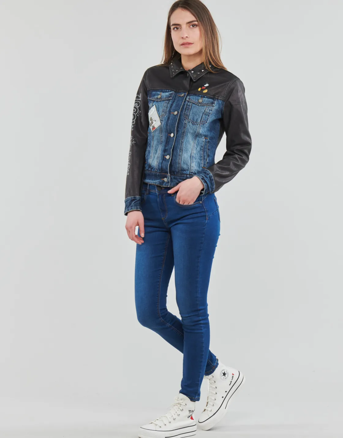 Desigual - CHAQ_MICKEY WORLD< Vestes
