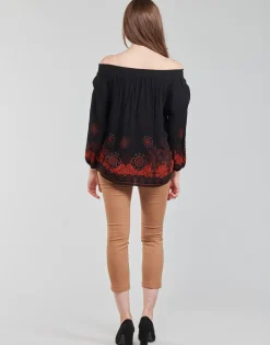 Desigual - EIRE< Tops / Blouses