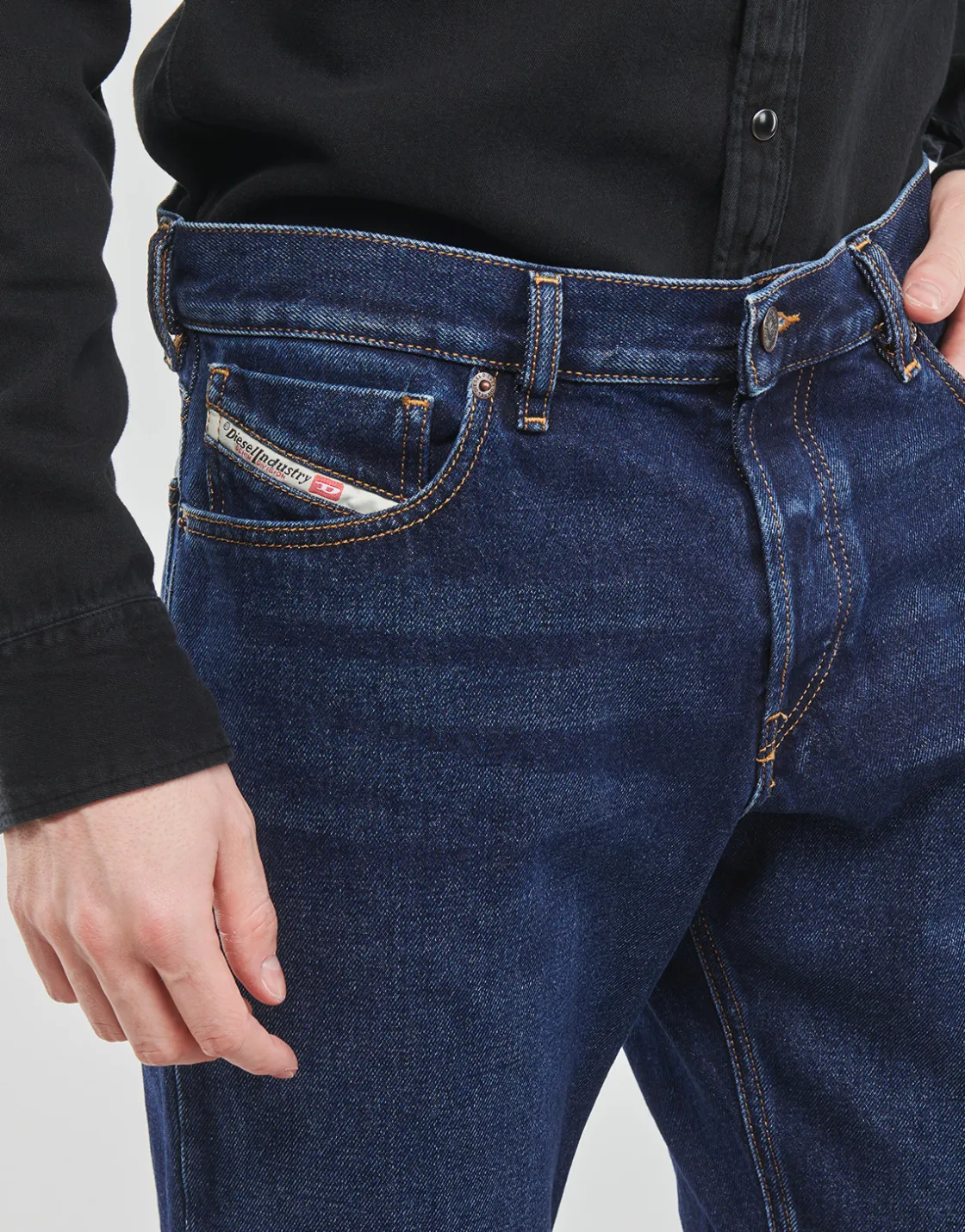 Diesel Jeans^- 1995
