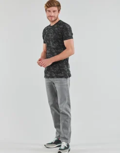 Diesel Jeans^- 2020 D-VIKER