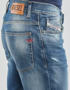 Diesel - D-FINNING< Jeans