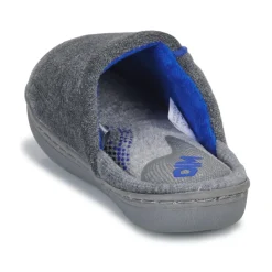 DIM Pantoufles / Chaussons^- D BYRONCAT C