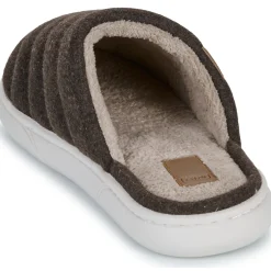 DIM - D JATELA< Pantoufles / Chaussons