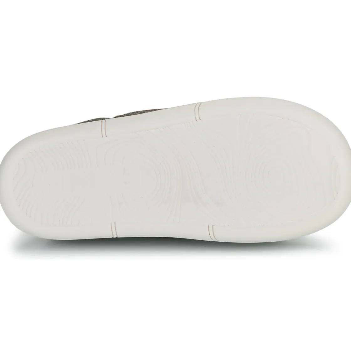 DIM - D JOTCHA< Pantoufles / Chaussons
