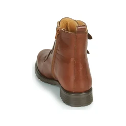 Dream in Green - NOURAT Camel Outlet