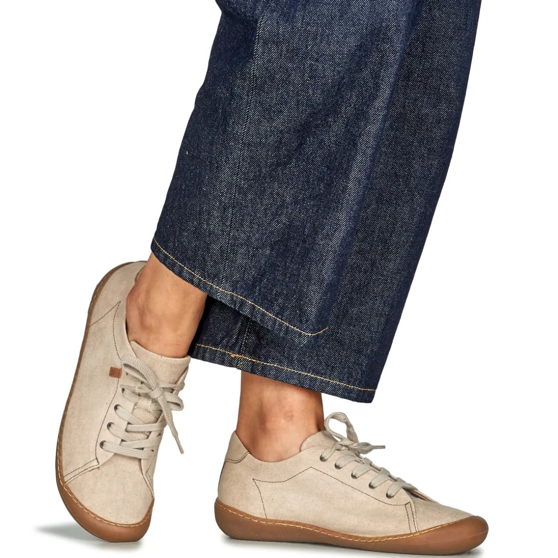 El Naturalista Baskets Mode^- PAWIKAN N5767T