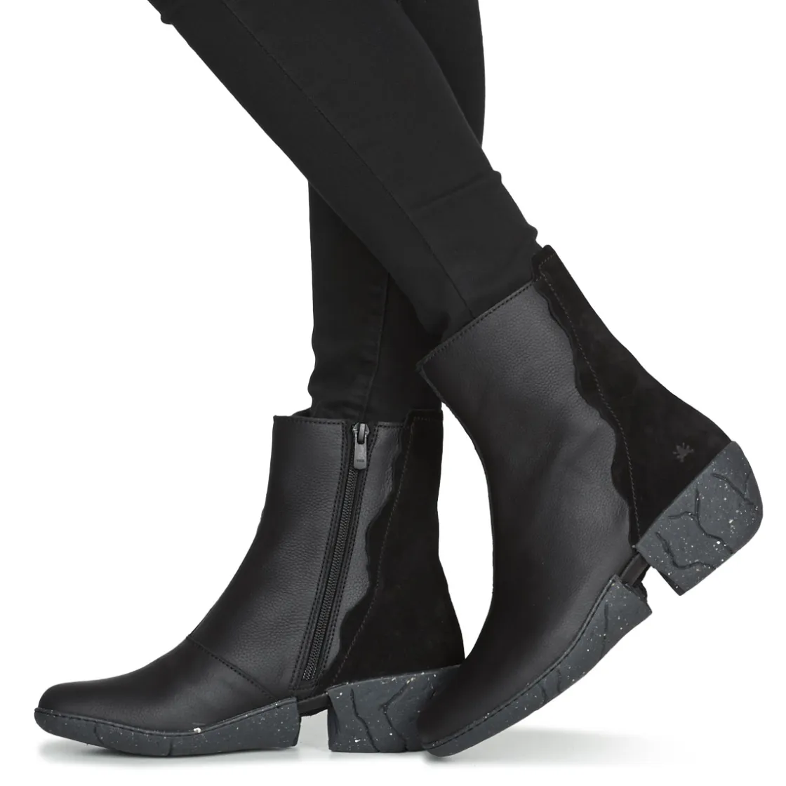 El Naturalista Bottines / Boots^- SOFT