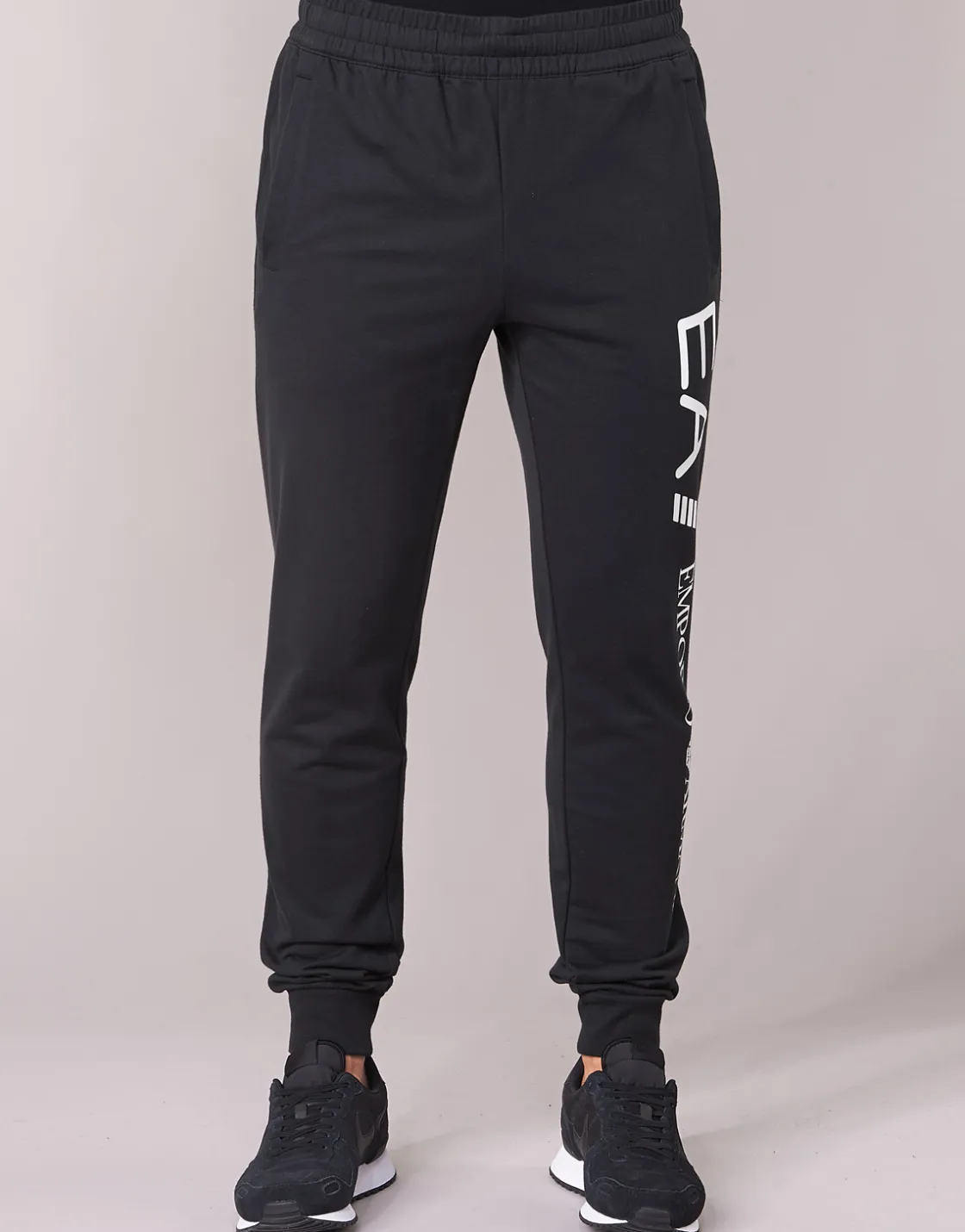 Emporio Armani EA7 Joggings & Survêtements^- TRAIN TRITONAL M PANTS CH BR