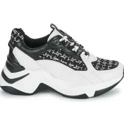 Exé Shoes - EXO Best