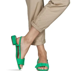 Fericelli Sandales Et Nu-pieds^- PANILA