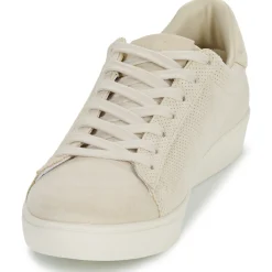 Fred Perry - B4334 Spencer Perf Suede< Baskets Mode