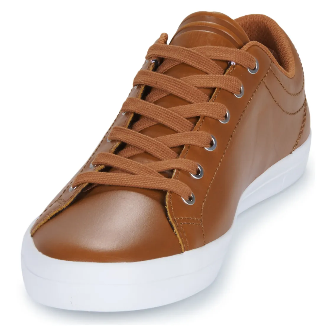Fred Perry - BASELINE LEATHER< Baskets Mode