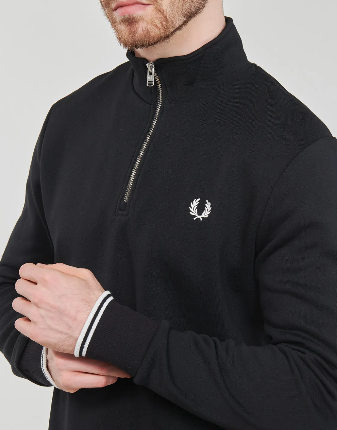 Fred Perry - HALF ZIP SWEATSHIRT< Sweats & Polaires