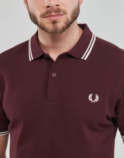 Fred Perry - TWIN TIPPED SHIRT< T-shirts & Polos