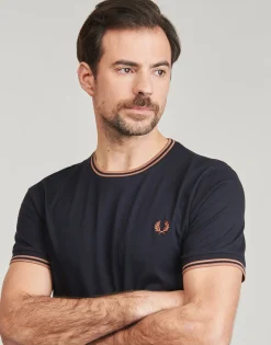 Fred Perry - TWIN TIPPED T-SHIRT Hot